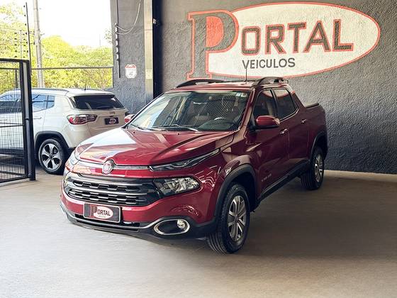 FIAT TORO 1.8 16V EVO FLEX FREEDOM AT6 FIAT TORO 1.8 16V EVO FLEX FREEDOM AT6